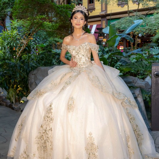 Off Shoulder Champagne Quinceanera Dress Ball Gown Lace Applique Corset Mexican Sweet 16 Vestidos De 15 Anos