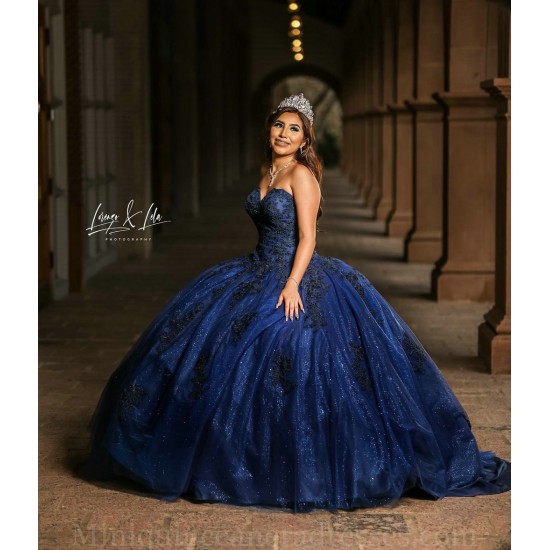 Sleeveless Instagram Gowns Navy Blue Quince Dress Vestidos De 15 Anos Lace Appliques Sweetheart Neck Birthday Party Dresses