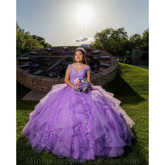 Sleeveless Lilac Quince Dress V Neck Vestidos De 15 Anos Lace Appliques Instagram Gowns Birthday Party Dress