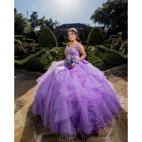 Sleeveless Lilac Quince Dress V Neck Vestidos De 15 Anos Lace Appliques Instagram Gowns Birthday Party Dress