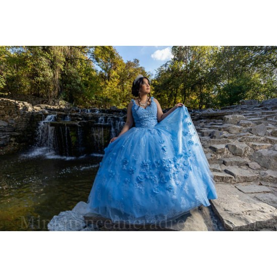 Spaghetti Strap Instagram Gowns Sky Blue Quince Dress Sleeveless Vestidos De 15 Anos Lace Appliques Sweetheart Neck Birthday Party Dresses