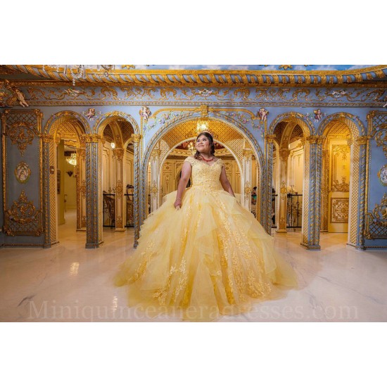 V Neck Gold Quinceanera Dress Off Shoulder Sweet 15 Gowns Lace Appliques Vestidos De 15 Anos Ruffled 2024 Instagram Gowns