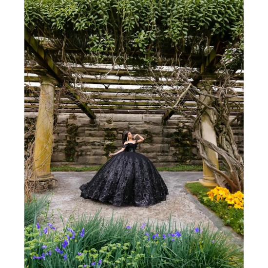 Off Shoulder Black Quince Dress Sweetheart Neck Instagram Gowns Lace Appliques Vestidos De 15 Anos Birthday Party Dresses