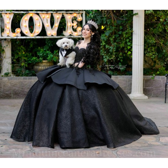 Off Shoulder Black Quince Dress Sweetheart Neck Instagram Gowns Sequin Birthday Party Dresses Lace Appliques Vestidos De 15 Anos