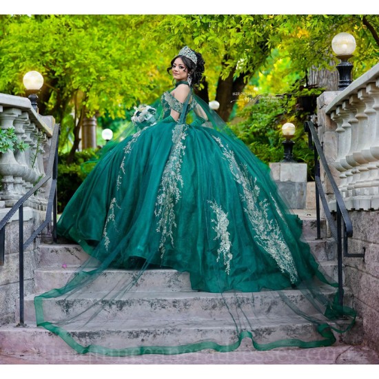 Off Shoulder Emerald Green Quince Dress Sweetheart Neck Instagram Gowns Birthday Party Dresses Lace Appliques Vestidos De 15 Anos