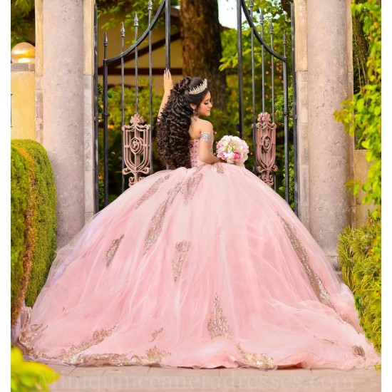 Off Shoulder Pink Quince Dress Sweetheart Neck Instagram Gowns Birthday Party Dresses Lace Appliques Vestidos De 15 Anos