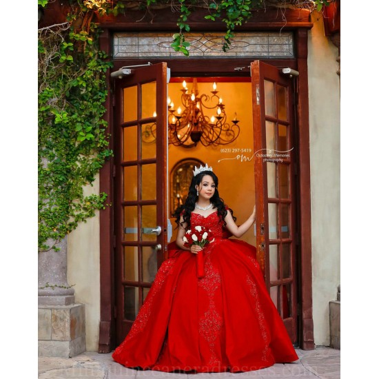 Off Shoulder Red Quince Dress Lace Appliques Vestidos De 15 Anos Sweetheart Neck Instagram Gowns Birthday Party Dresses