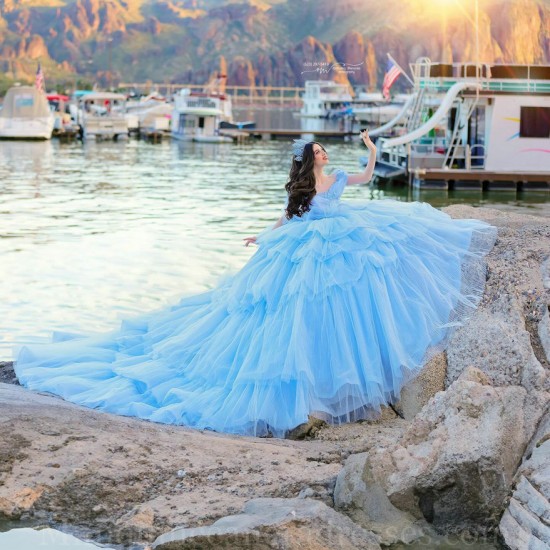 Off Shoulder Sky Blue Quince Dress Tiered Vestidos De 15 Anos Sweetheart Neck Instagram Gowns Lace Appliques Birthday Party Dresses