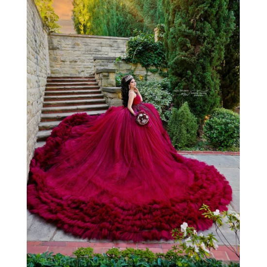 Sleeveless Burgundy Quince Dress Lace Appliques Vestidos De 15 Anos V Neck Instagram Gowns Ruffled Birthday Party Dresses