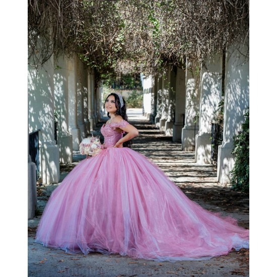 Off Shoulder Pink Quinceanera Dress Sweet 15 Gowns Lace Appliques Wear Pageant Sweetheart Neck 2024 Ball Gown Princess Dresses