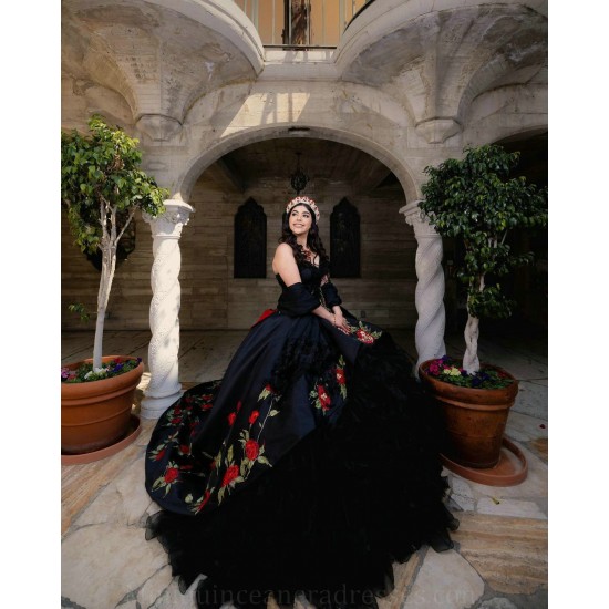 Ruffled Black Quince Dress Sleeveless Vestidos De 15 Anos Embroidered Flowers Women 2024 Ball Gown Sweetheart Birthday Party Dresses