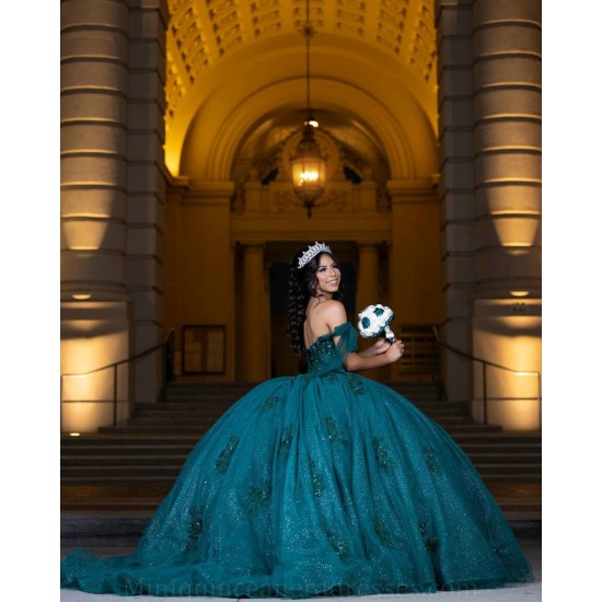 Sleeveless Quince Dress Emerald Green Vestidos De 15 Anos Lace Appliques Women 2024 Ball Gown Sweetheart Neck Birthday Party Dresses