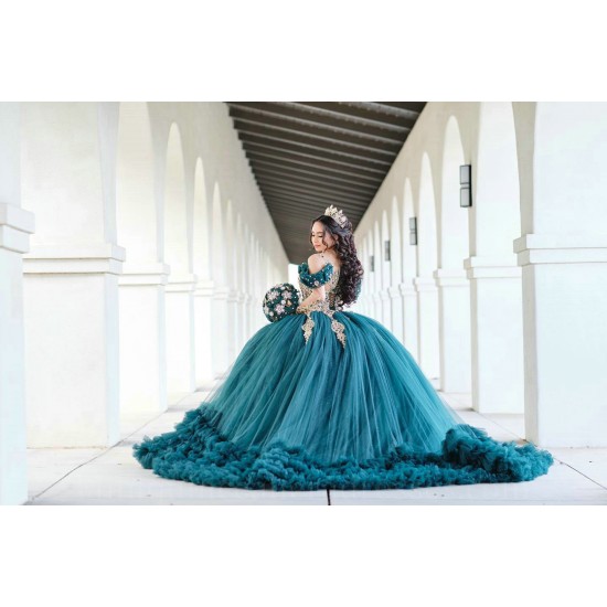 Long Sleeve Emerald Green Quince Dress Ruffled Sweet 15 Gowns Sweetheart Neck Vestidos De 15 Anos