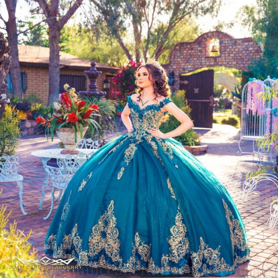 Off Shoulder Emerald Green Vestidos De 15 Anos Lace Appliques Quince Dresses Sweetheart Neck Birthday Party Dress