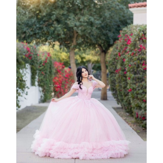 Ruffled Pink Quince Dress V Neck Vestidos De XV Anos Lace Appliques Off Shoulder 15 Birthday Party Gowns