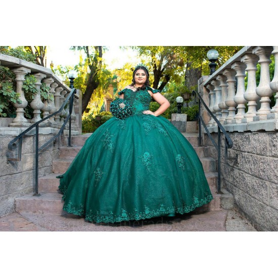 Sleeveless Ball Gown Princess Dress Green Quince Dresses Sweetheart Neck 15 Birthday Party Gowns Lace Appliques Vestidos De XV Anos