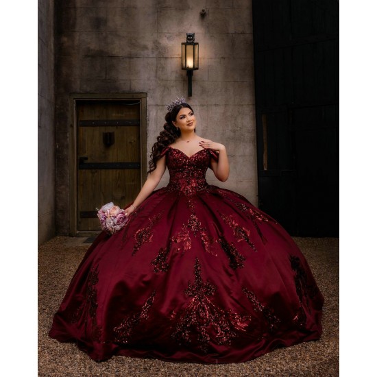 Off Shoulder Burgundy Quince Dress Sweetheart Neck Girls Sweet 16 Dresses Lace Appliques Vestidos De 15 Anos