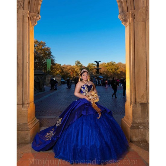 Sweetheart Neck Blue Quince Dress Sleeveless Girls Ball Gown Sweet 16 Dresses Lace Appliques Vestidos De 15 Anos