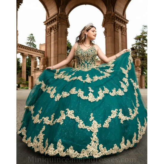 V Neck Quince Dress Emerald Green Vestidos De 15 Anos Lace Appliques Girl Birthday Gowns Sleeveless Women 2024 Ball Gown