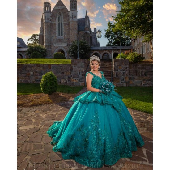 Sleeveless 15 Anos Emerald Green Quince Dress V Neck Women 2024 Ball Gown Lace Appliques Girl Birthday Gowns