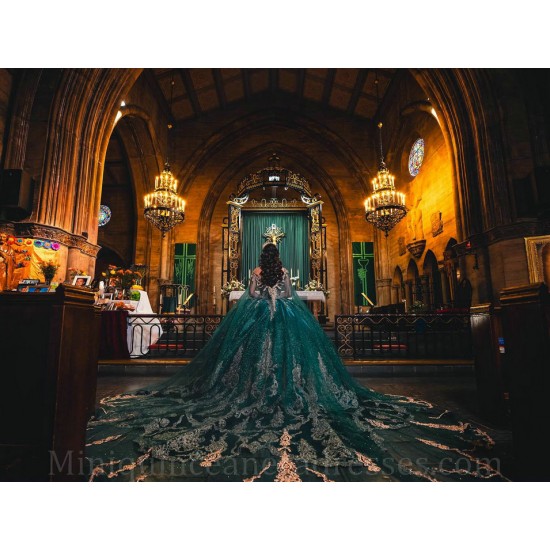 Sleeveless Quince Dress Emerald Green Vestidos De 15 Anos Lace Appliques Girl Birthday Gowns V Neck Women 2024 Ball Gown