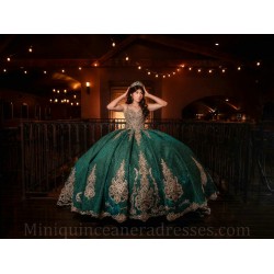 Sleeveless Quince Dress Emerald Green Vestidos De 15 Anos Lace Appliques Girl Birthday Gowns V Neck Women 2024 Ball Gown